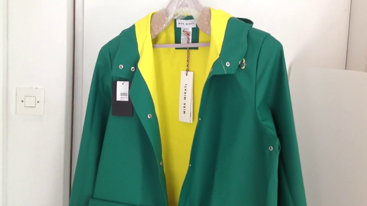 MIRA MIKATI 'RUBBER RAINCOAT' GUMMIMANTEL GUMMIJACKE