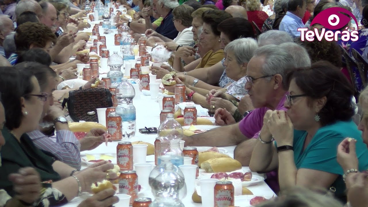 Merienda y baile para 400 mayores en Villarrubia de los Ojos