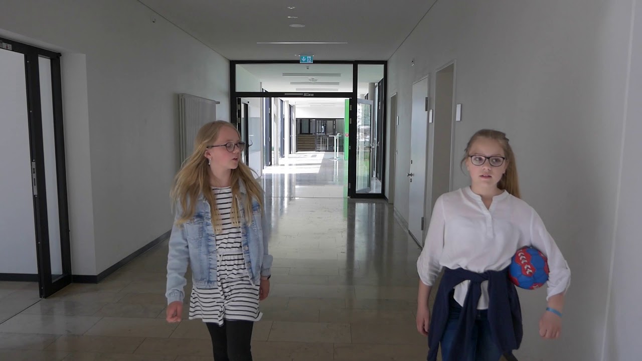 Gymnasium Marktoberdorf - Rundgang durchs Schulgebäude