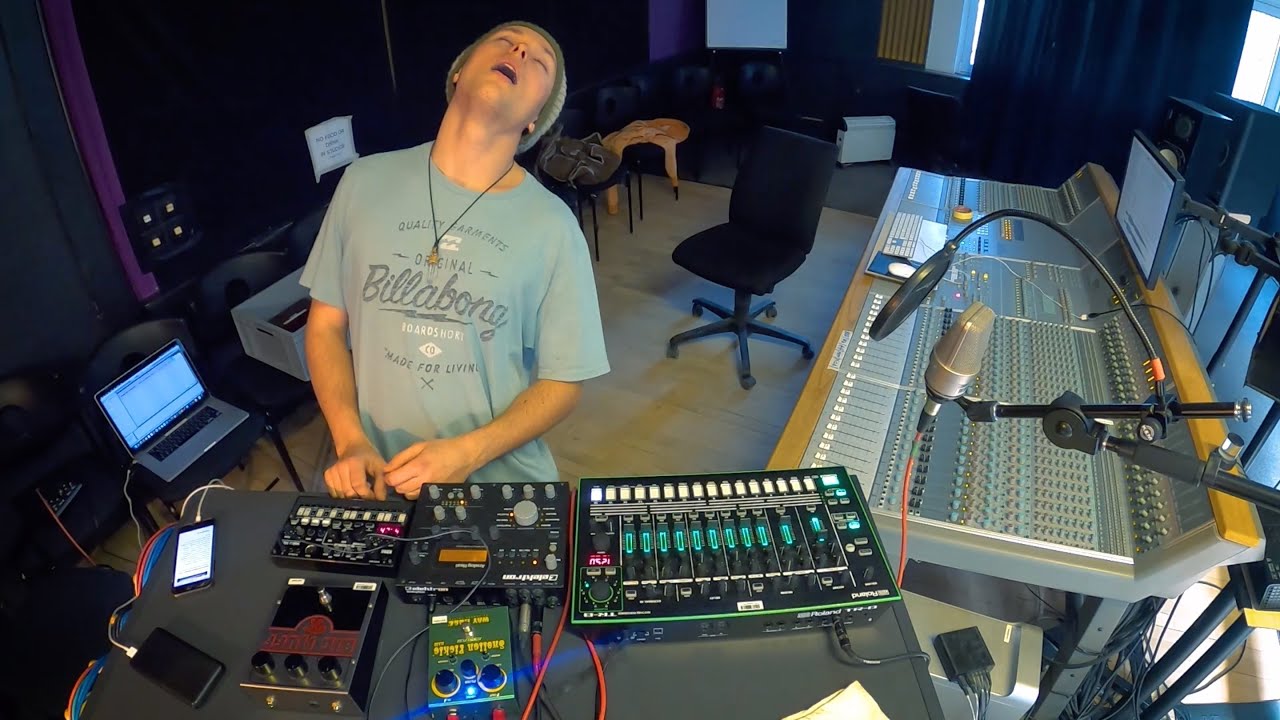 Jak Sprawić By Twoje 808 Brzmiały Jak DUPSKA  + FREE Customowe 808 (Link w Opisie) 