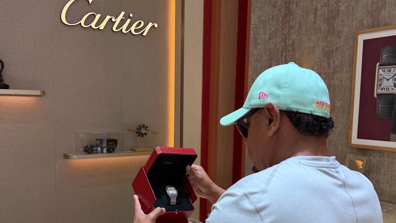 Распаковка моих новых часов Cartier Santos Titanium.