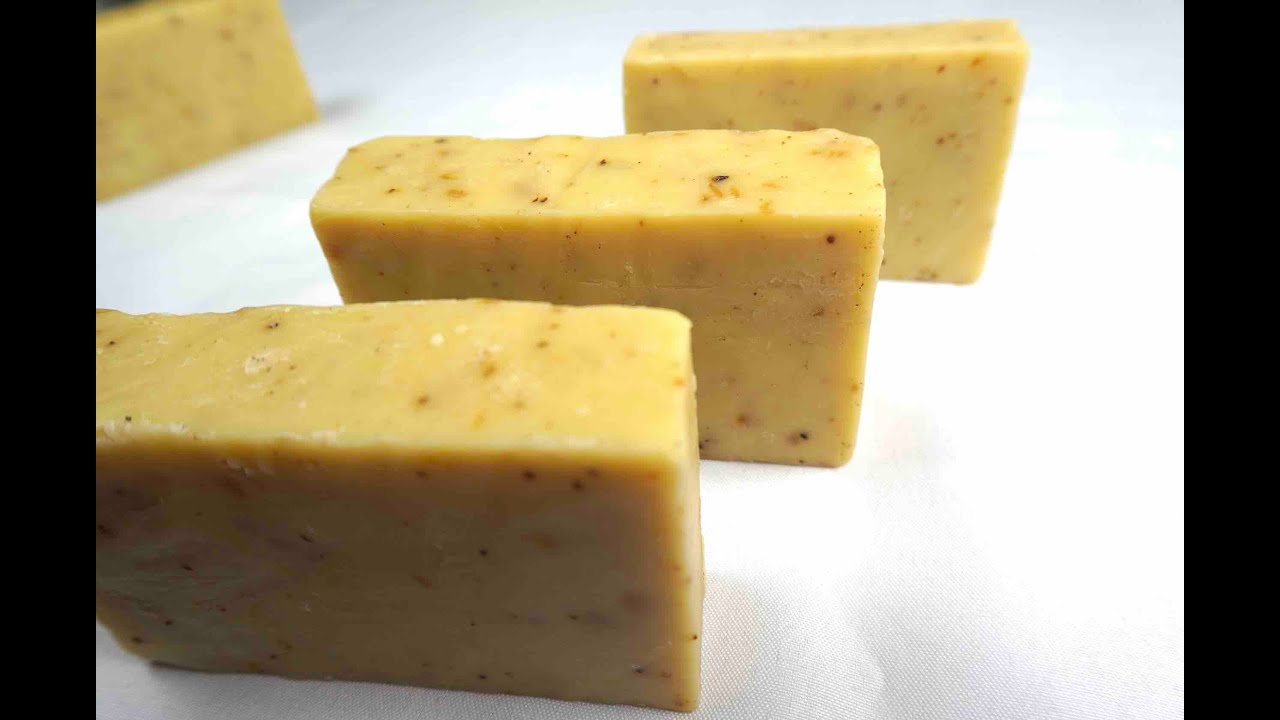 DIY ALL NATURAL OATMEAL HONEY SOAP RECIPE - Cold Process Soap making -  VEGETABLE OIL SOAP BARS