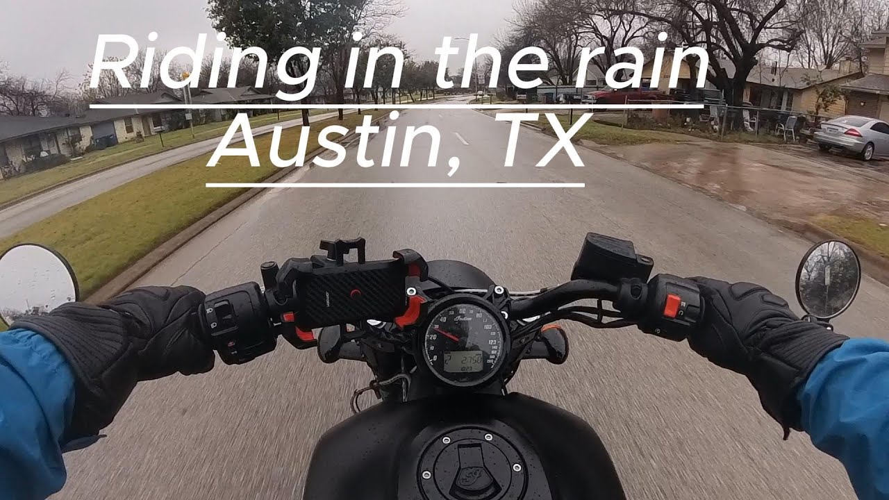 Riding my  2023 Indian Scout Bobber in the rain / Austin ,TX