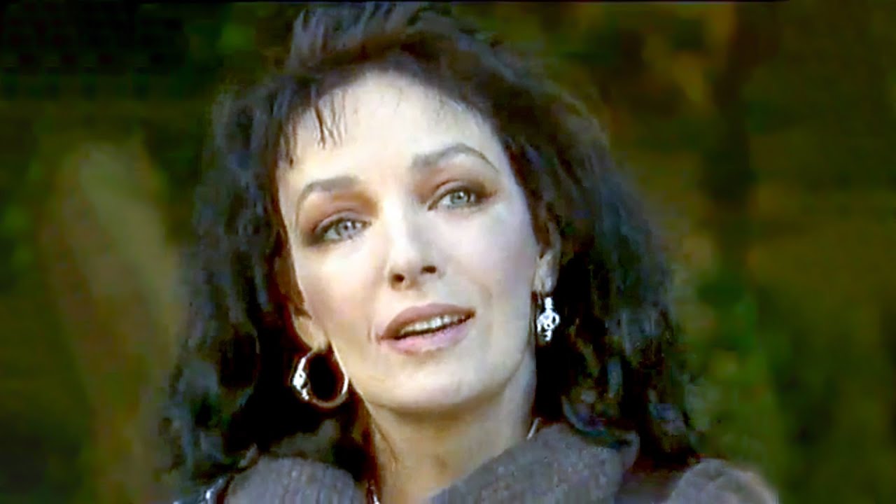 Marie Laforêt parle de "Tangos, l'exil de Gardel" 1985 (+ SUBS)