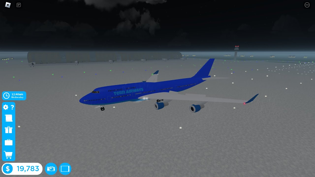 Roblox Cabin Crew Simulator - Boeing 747-400 from NYC to Paris