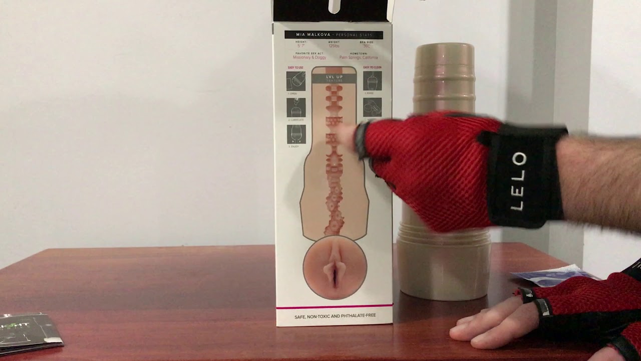 Mia Malkova Fleshlight Review - The Lvl Up Fleshlight Sleeve