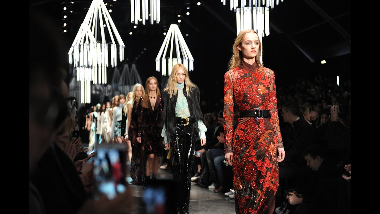 Roberto Cavalli Woman FW 2015-2016 Fashion Show