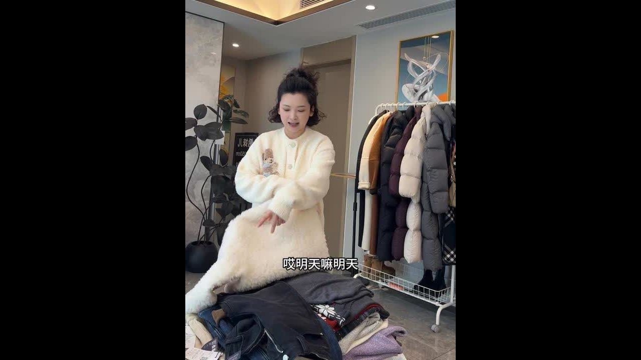 休息了几天，扎头发视频来了，明天正常工作，久等啦！#日常vlog #我回来了 #明天不见不散 #家庭日常
