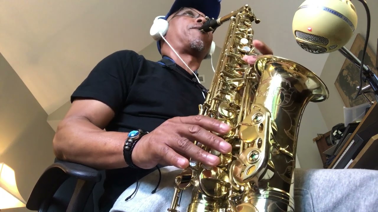 Michael McDonald - I Keep Forgettin' - (Sax Cover by James E. Green)