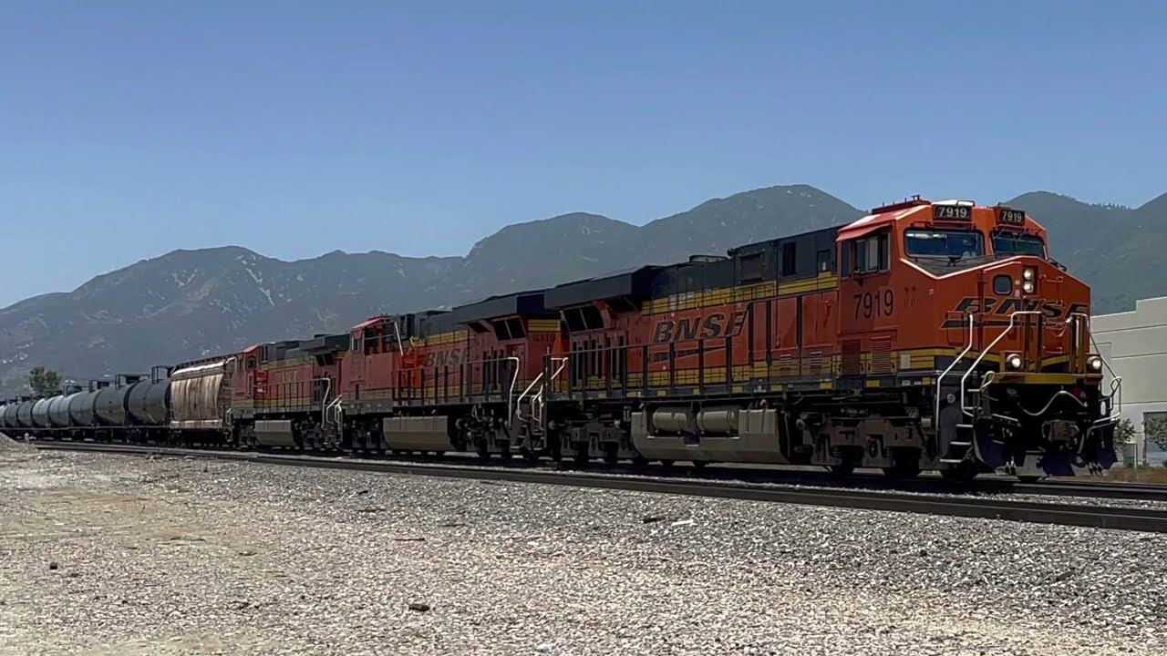 BNSF Ethanol Train Released After Short Tie-down At Verdemont. 4KHDR !