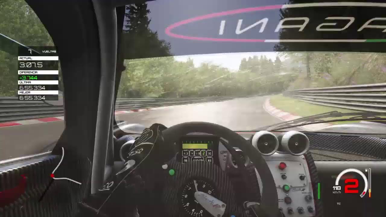 Haciendo Vueltas En Nurburgring
