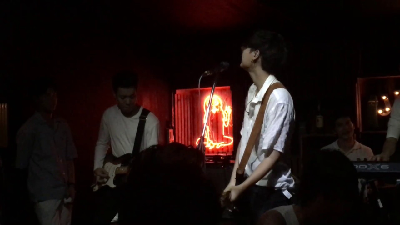 อะไรก็ยอม / ดาวค้างฟ้า The Toys Live @ บ้านเพื่อนเอกมัย