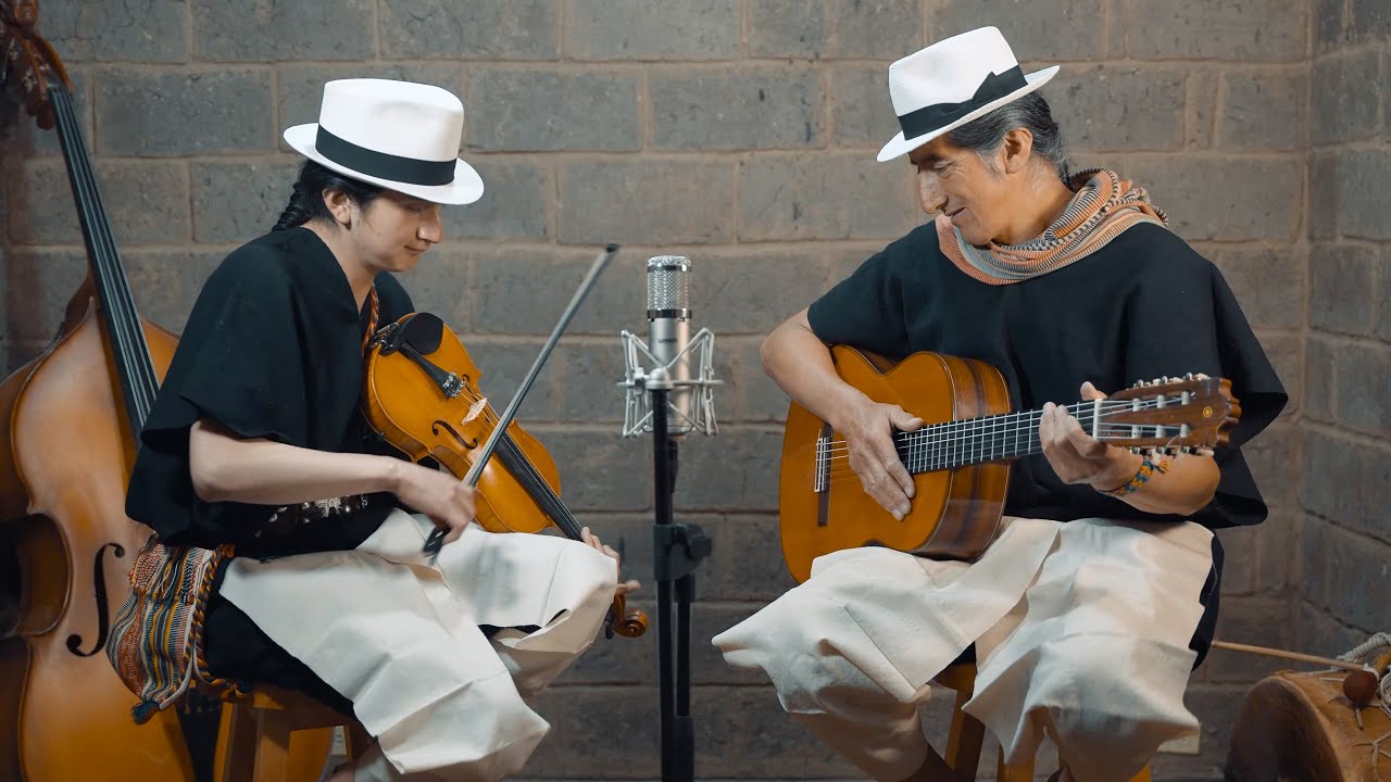 Mawkas amapolita tradicional Saraguro