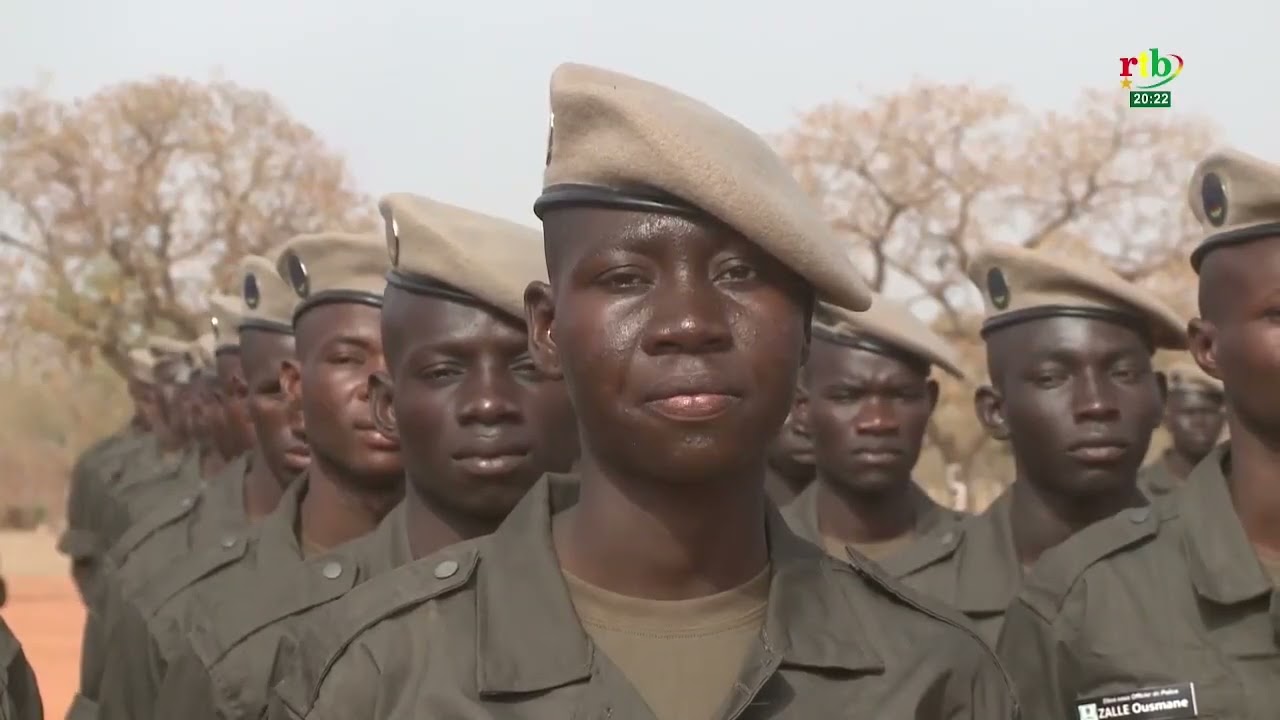 Cérémonie de sortie officielle de la 56e promotion des élèves policiers nationaux et communaux