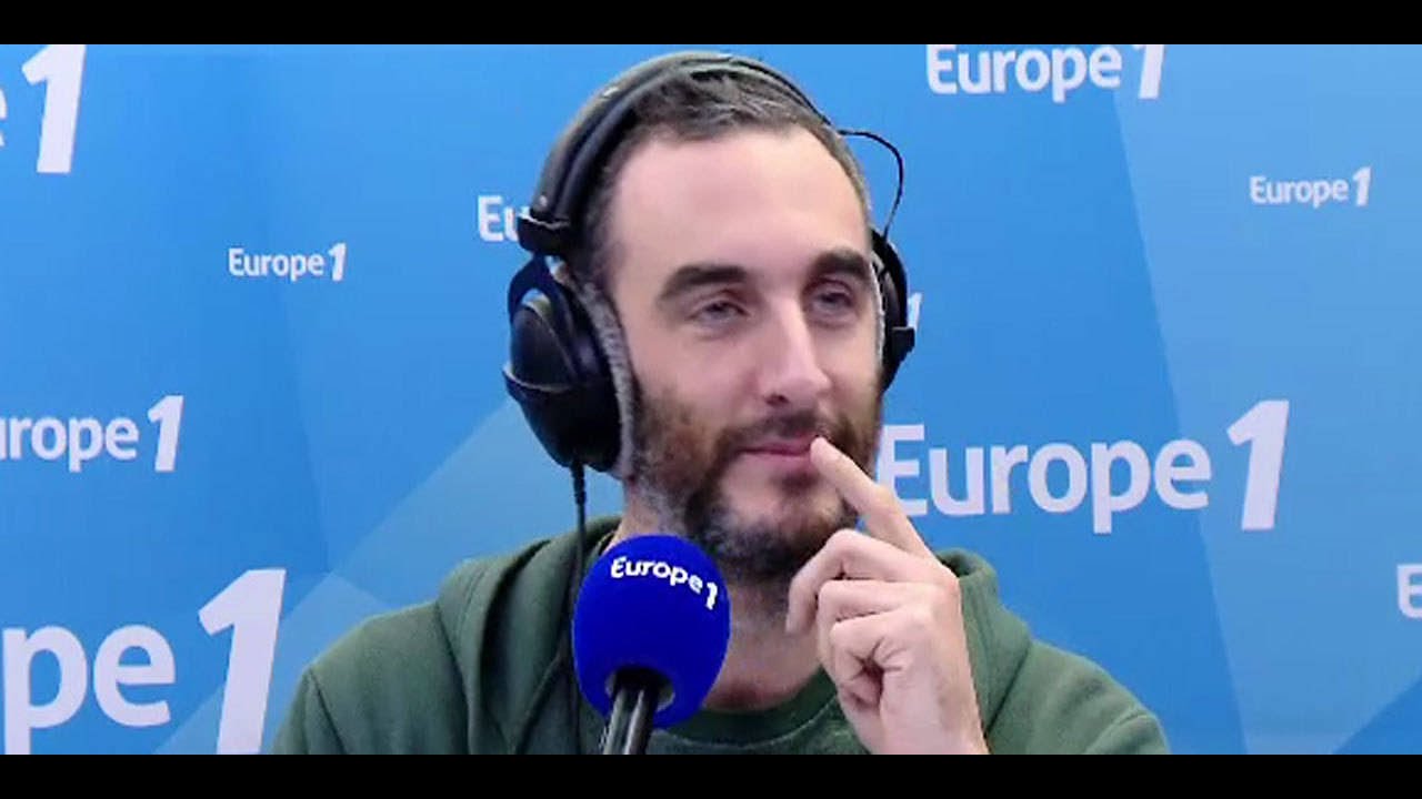 Matthieu Noël décrypte à sa façon la matinale de Nikos Aliagas : 