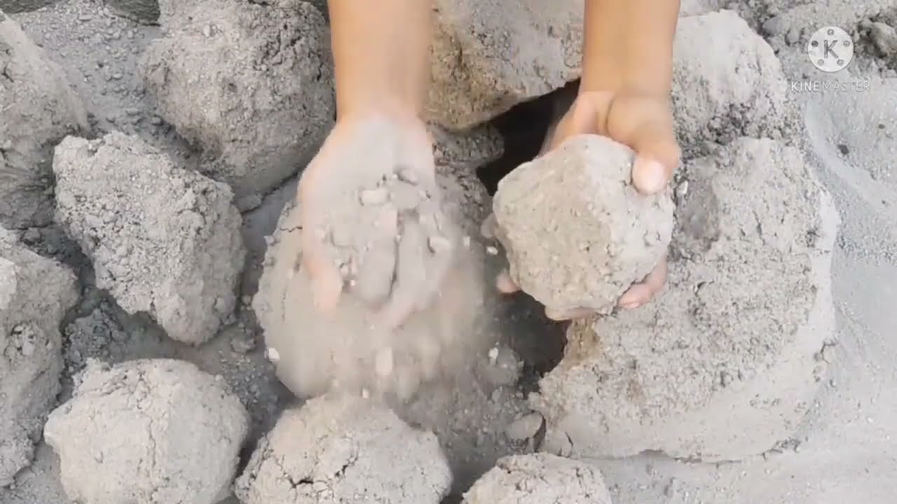 Asmr - crunchy sand cement floor crumbling
