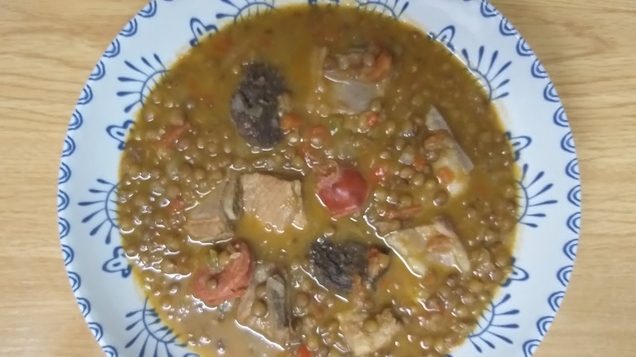 LENTEJAS CASERAS CON COSTILLA Y COMPANGO