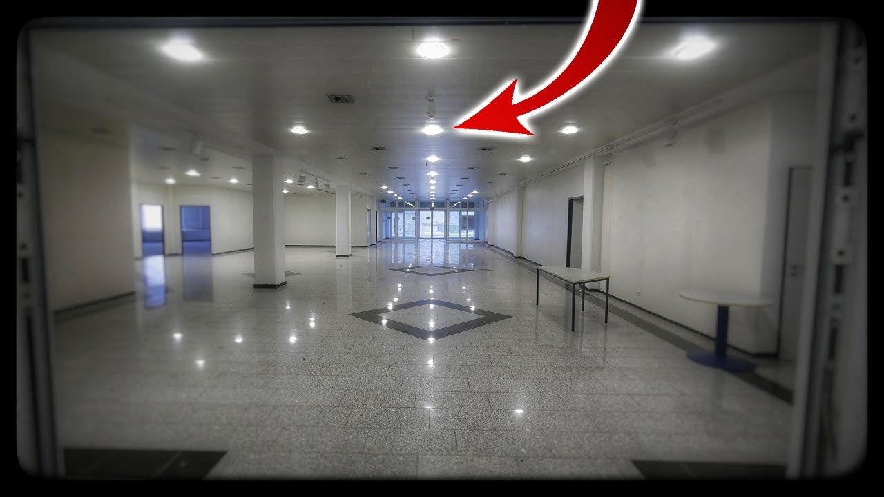 DER STROM FUNKTIONIERT NOCH! - DAS VERLASSENE BÜROGEBÄUDE | LOST PLACE