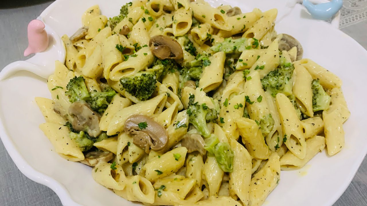 Creamy Broccoli & Mushroom  Pasta ||Quick and Easy  Dinner ideas  || Maria's kitchen Routine
