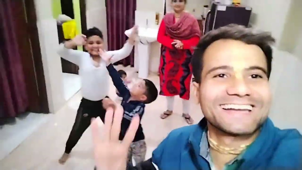 Fake Snake Prank in Home 😄🤫
