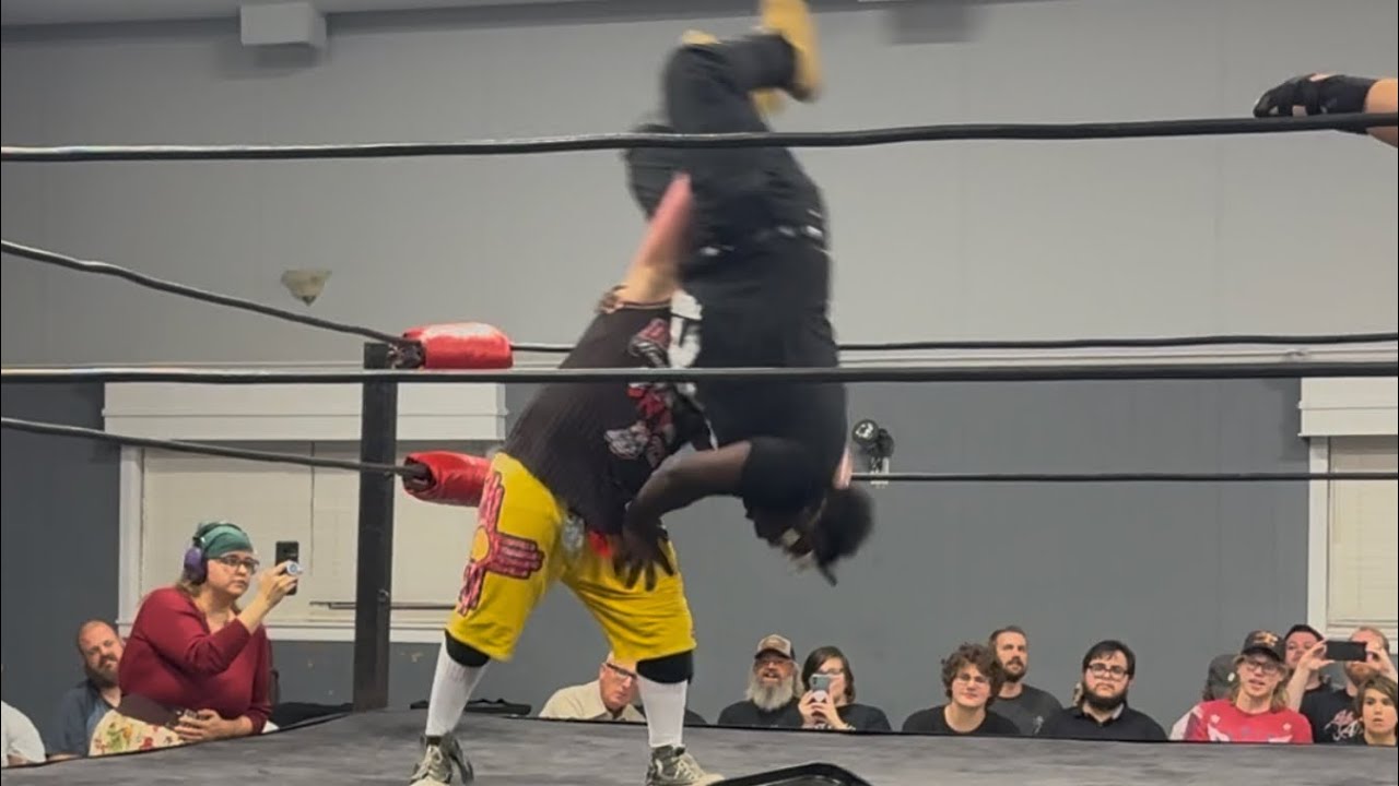 QC Cup Holder Lonzo “The Chicano” Romero vs James Thomas