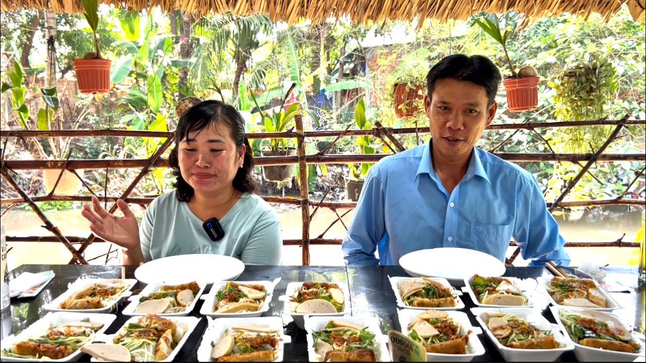 Kỷ Lục Ăn Uống! Thi Nhau Ăn 4 Ký 300 g Bánh Ướt Bó Tay Luôn | ATN
