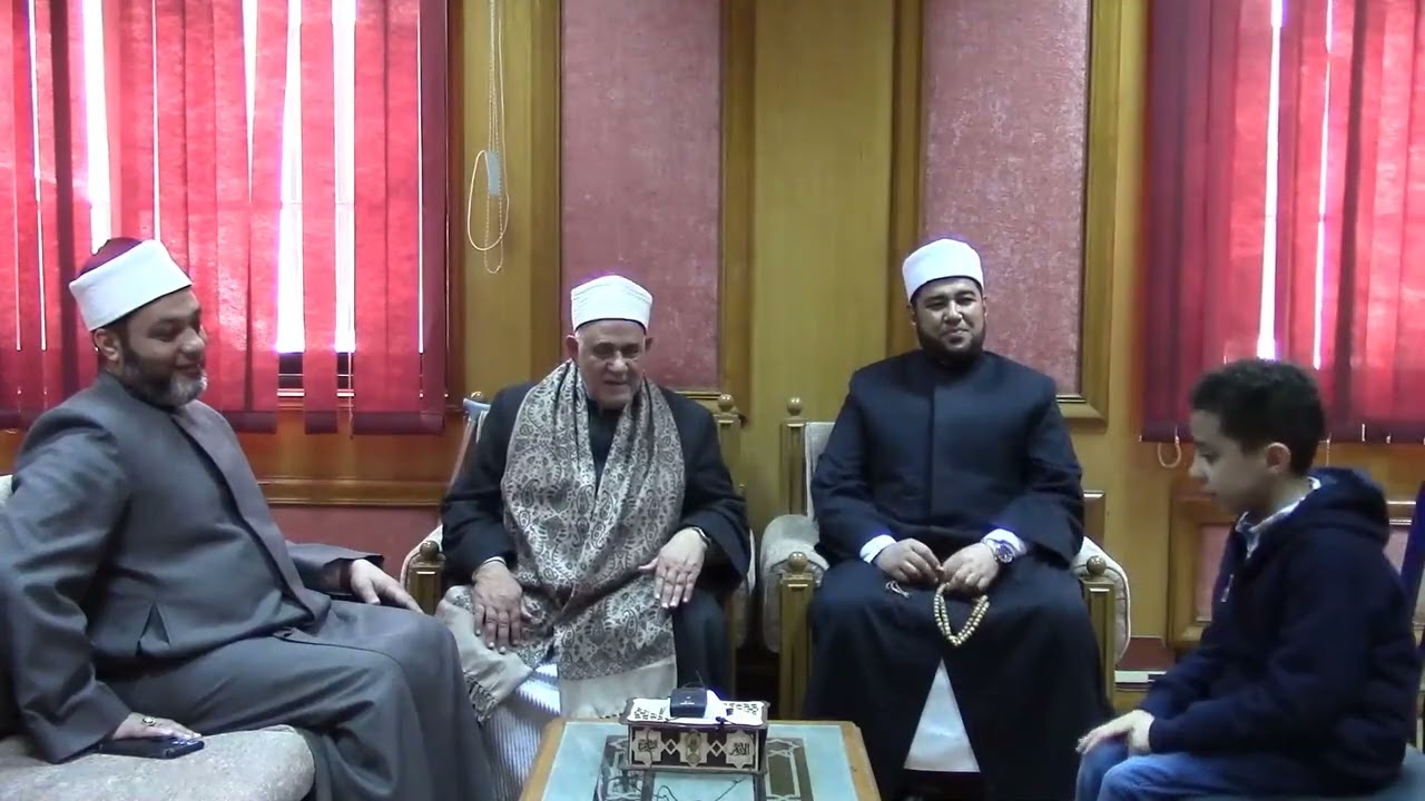 طفل سبع سنوات يبهر لجنة التحكيم في مسابقة الأزهر الشريف للقرآن الكريم