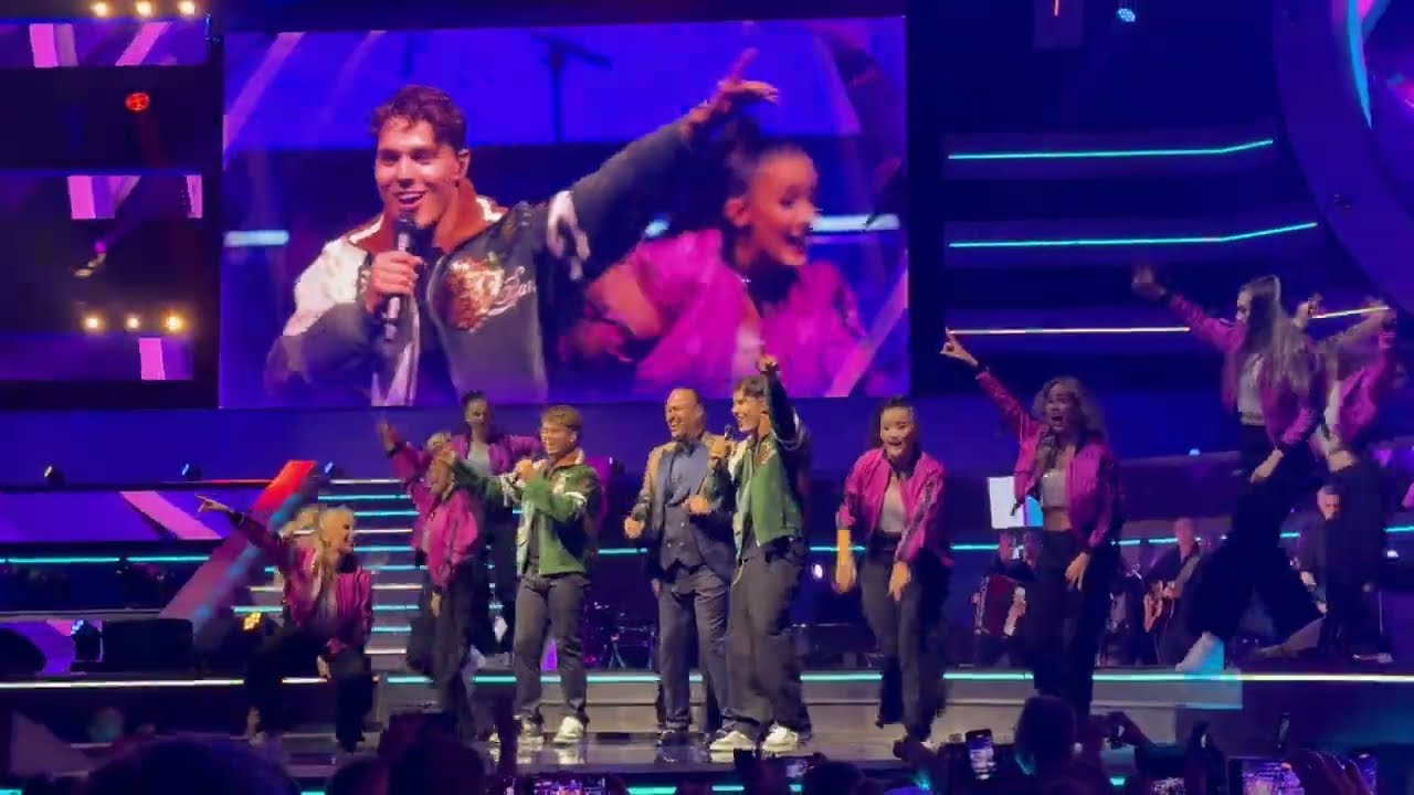 Frans Jr, Jan & Frans Bauer - Feestmedley