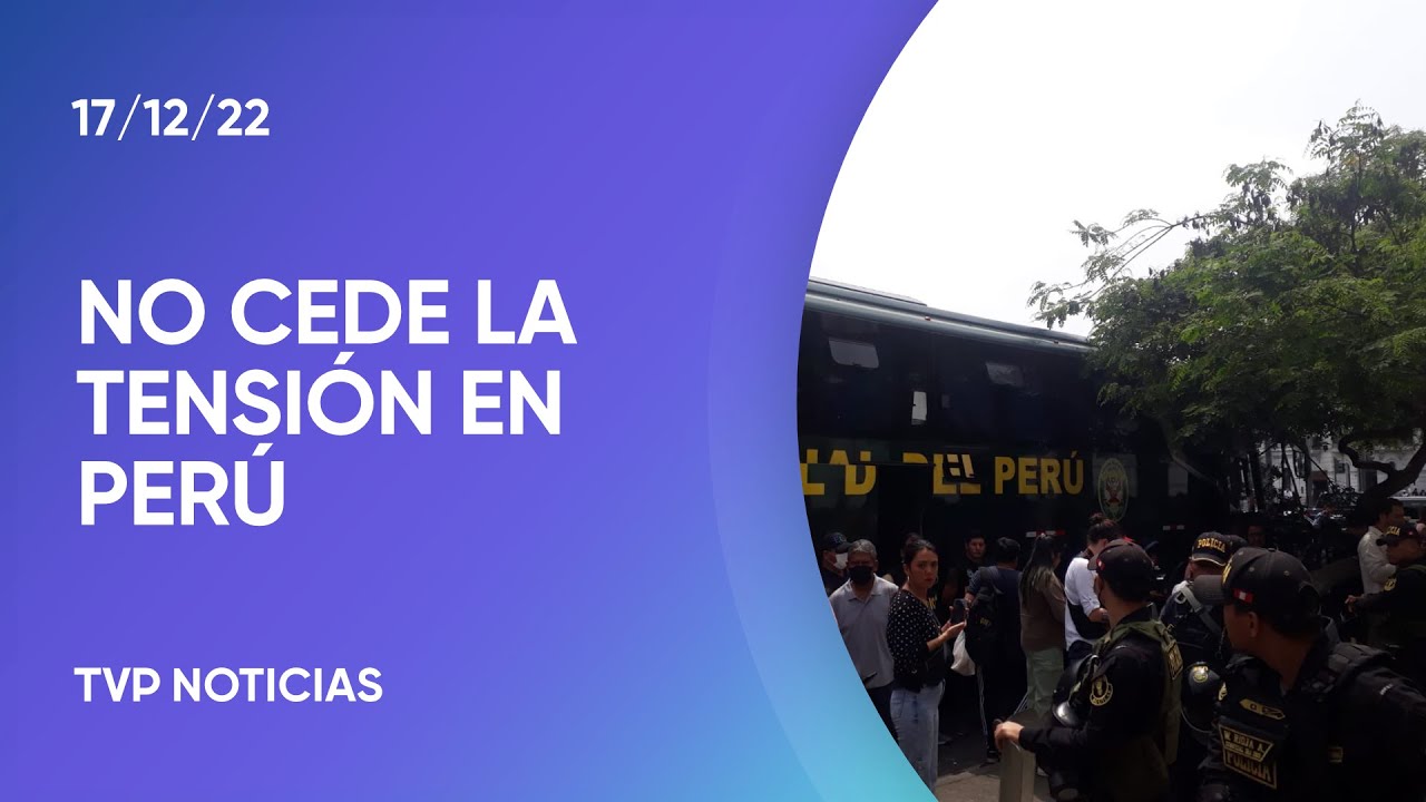 Crece la represi&oacute;n y crisis en pol&iacute;tica en Per&uacute;