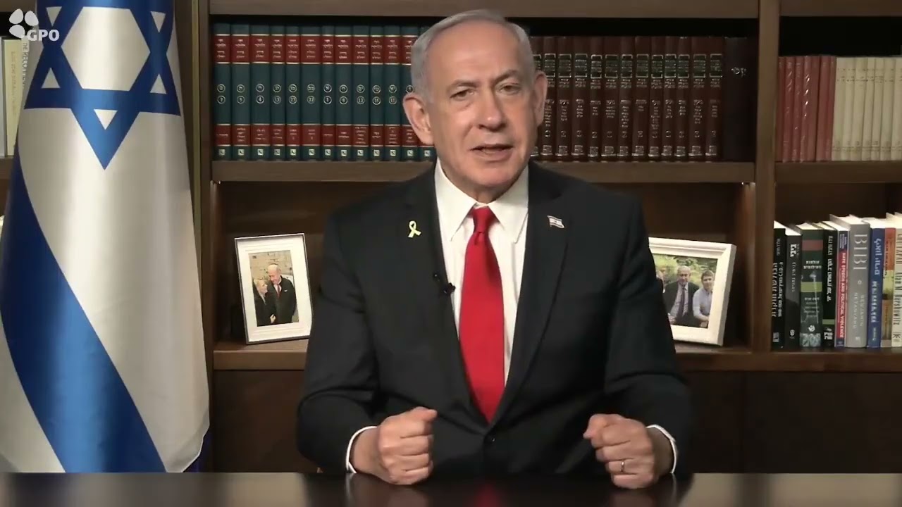 אחים לנשק בתגובה לסרטון של נתניהו: נתניהו חצה את הגבול ומסית נגד משפחות החטופים!