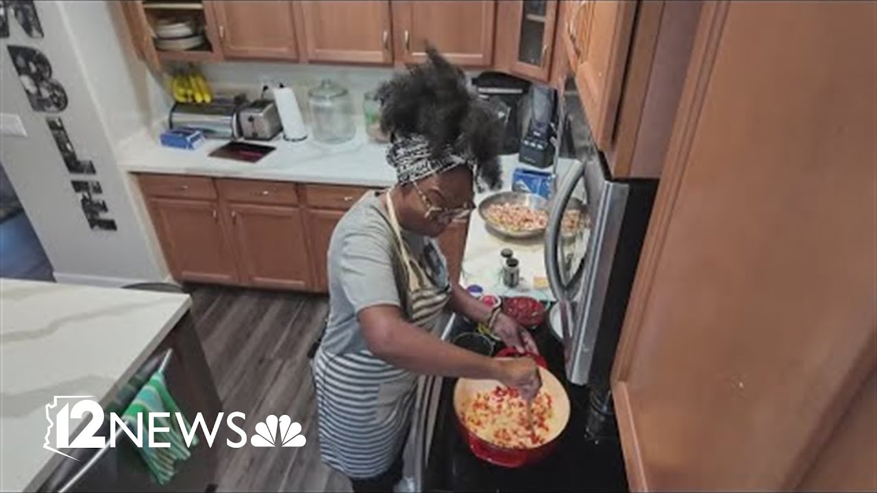 Arizona woman cooking for those at risk of losing SNAP benefits