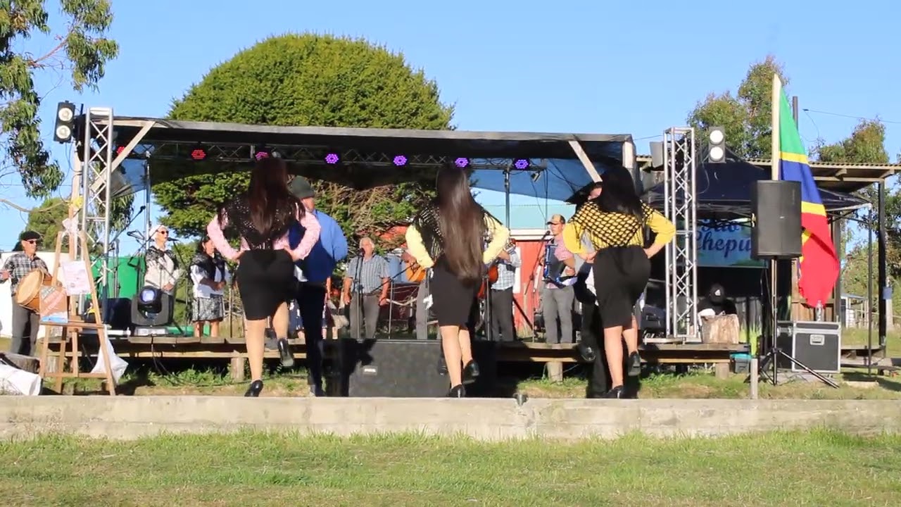 Trastrasera, conjunto Nalhue de nal.  20 febrero chepu
