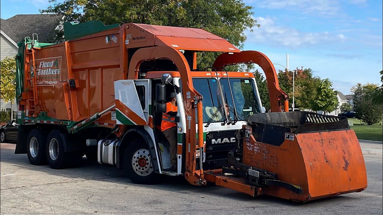 Flood Brothers Mack LR McNeilus Meridian: Manual Recycling