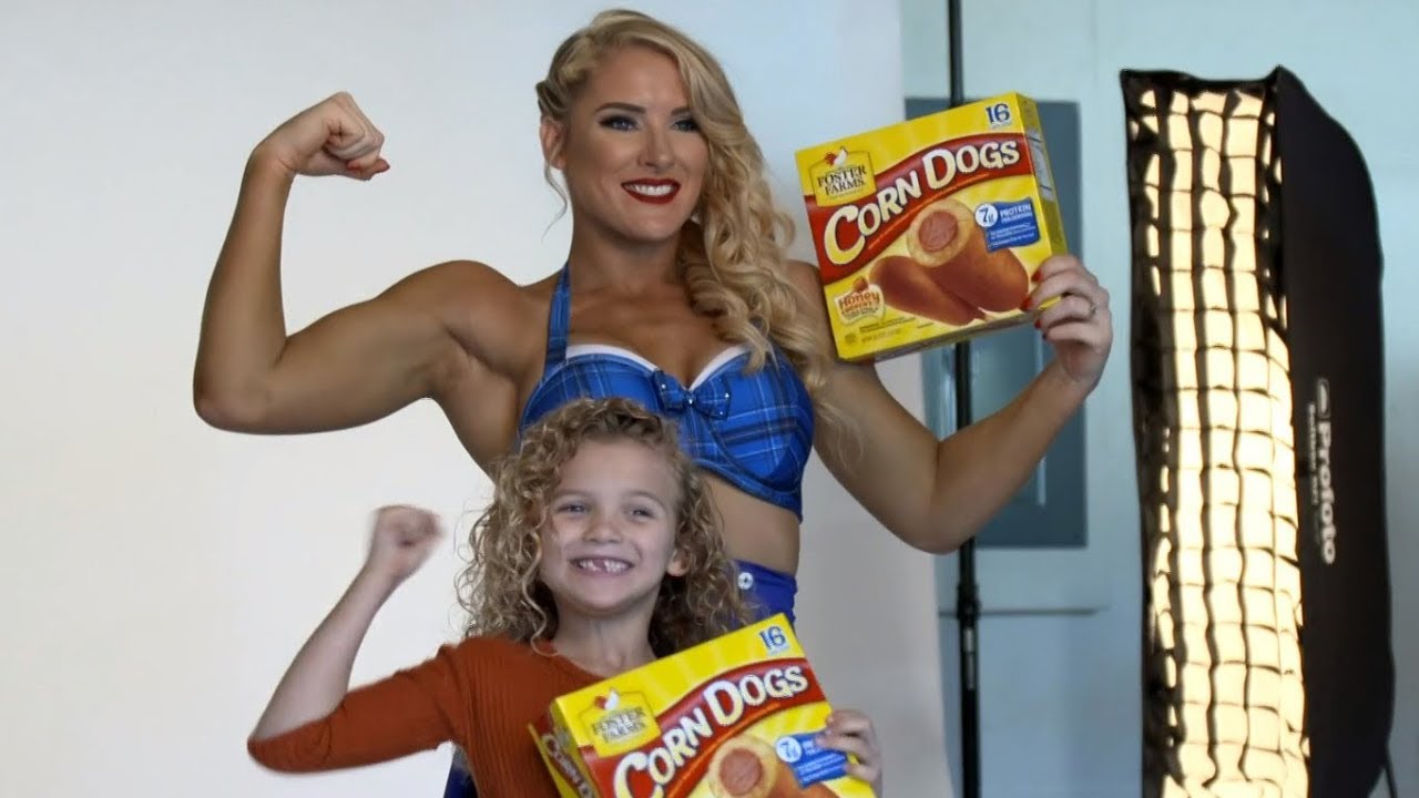On set with Lacey Evans and her daughter for Foster Farms commercial