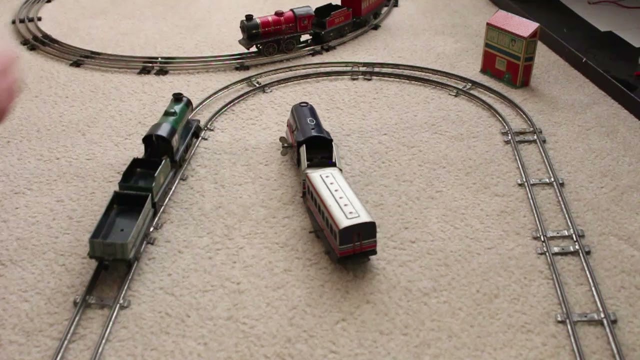 Tinplate clockwork Trains. Hornby, Mettoy, British Express.
