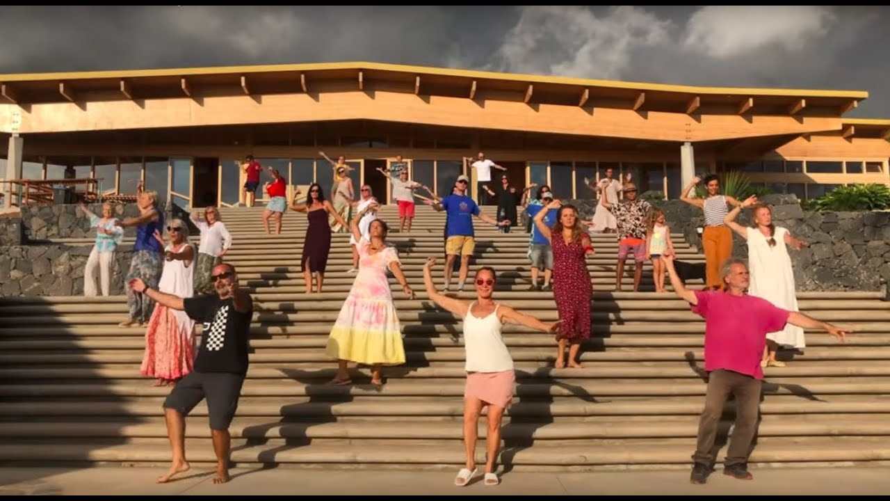 Khaita 10th anniversary collective dance video