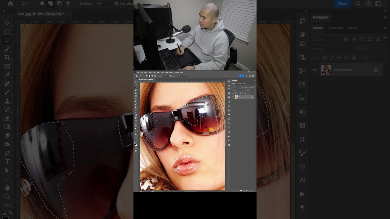 Удалить отражение на очках в Photoshop. #PhotoshopTutorial #PhotoshopEdit #PhotoshopTips