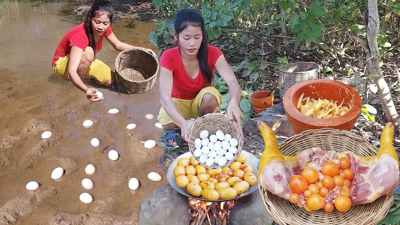 Survival skills: Egg hot chili braised for food in forest, Chicken thigh tasty cooking for dinner