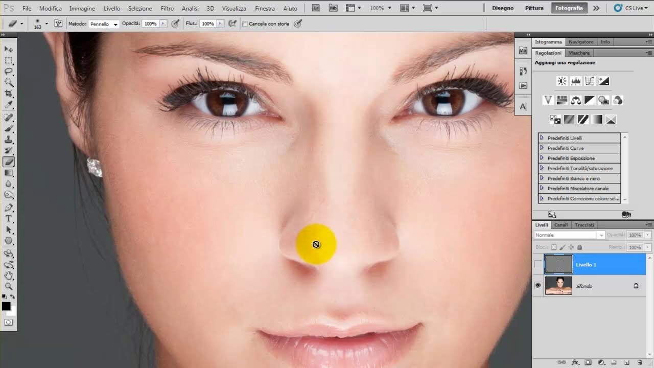 14) Fotoritocco: Ritocchiamo la Pelle - Photoshop CS5 - Tutorial Italiano