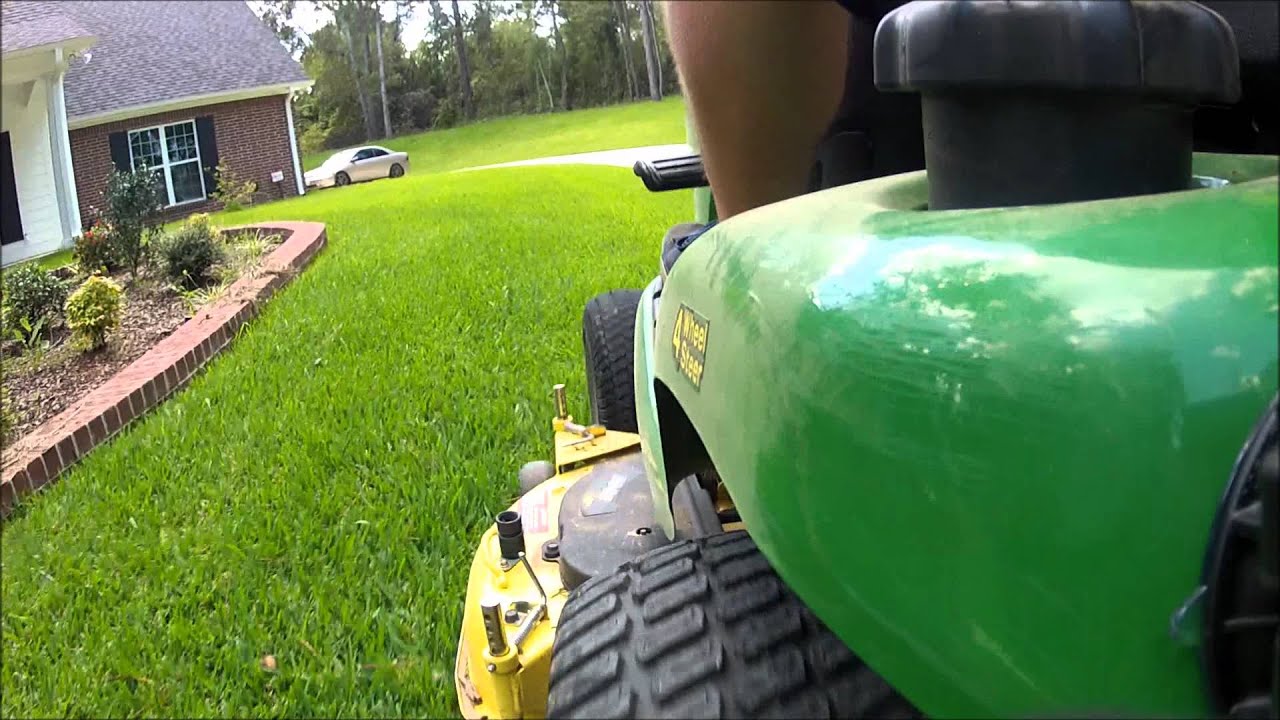 John Deere X324 Demonstration 4 wheel steering 4WS 2010 Model