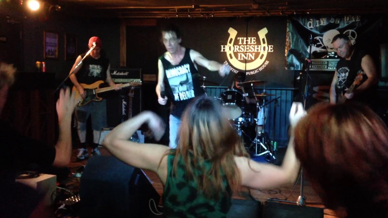 Subhumans - Cradle to the Grave @ The Horseshoe, Wellingborough 04.11.16