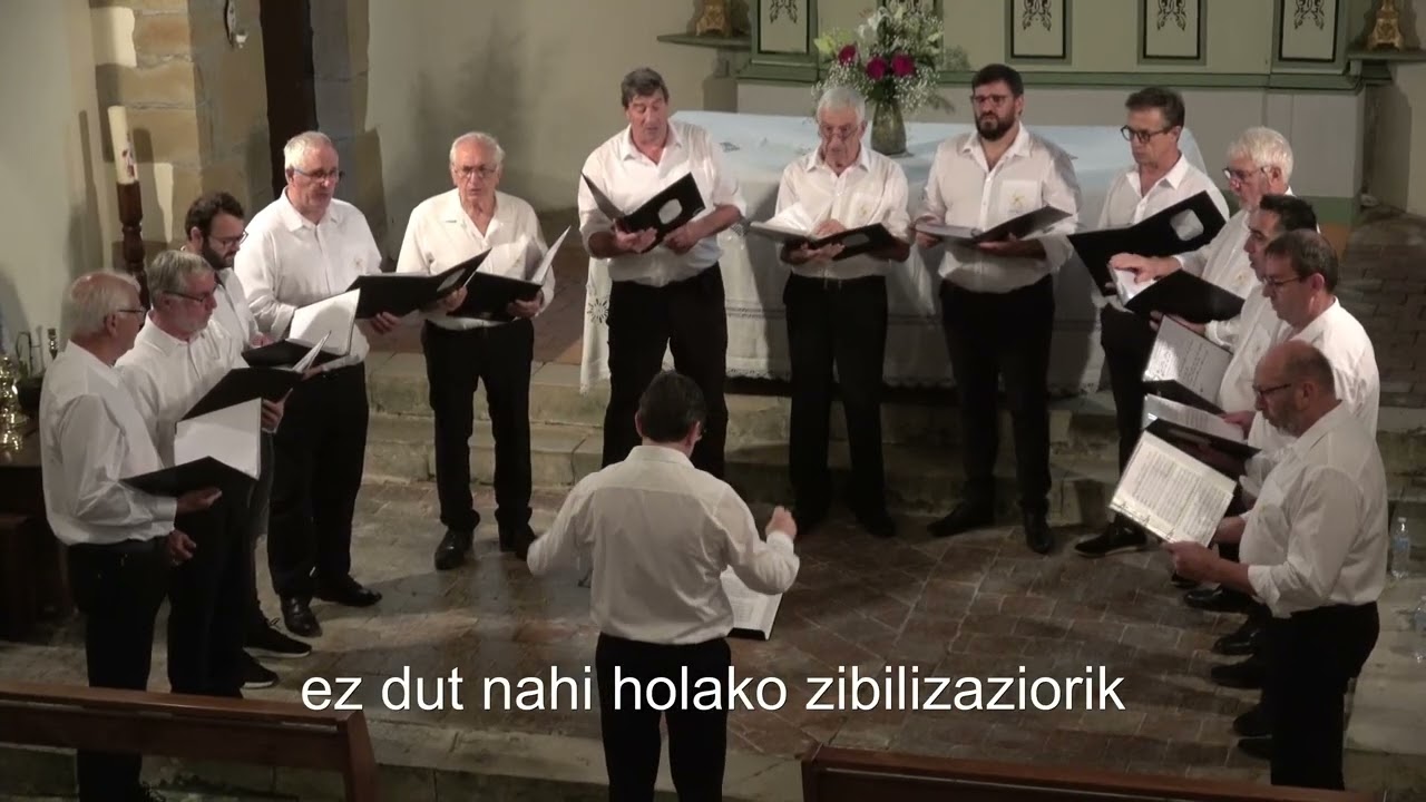 POZIK  KANTA KANTUZ   CHANTANT  CANTANDO  SINGING  