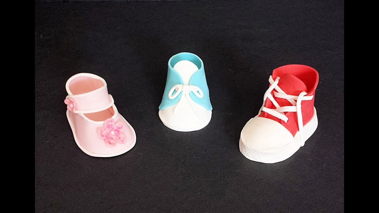 Fondant Baby Shoes