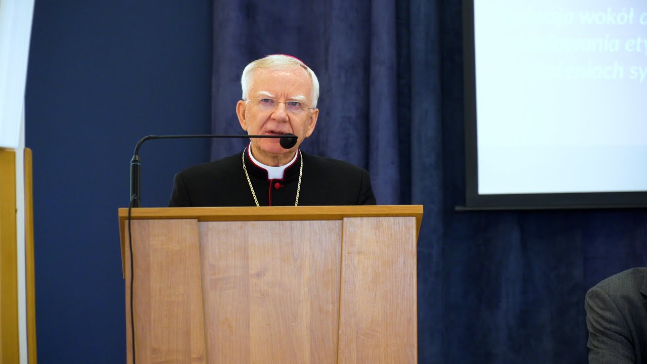 Abp Jędraszewski o filozofii Wojtyły w świetle nauki Marcela: W centrum myśli Wojtyły jest osoba