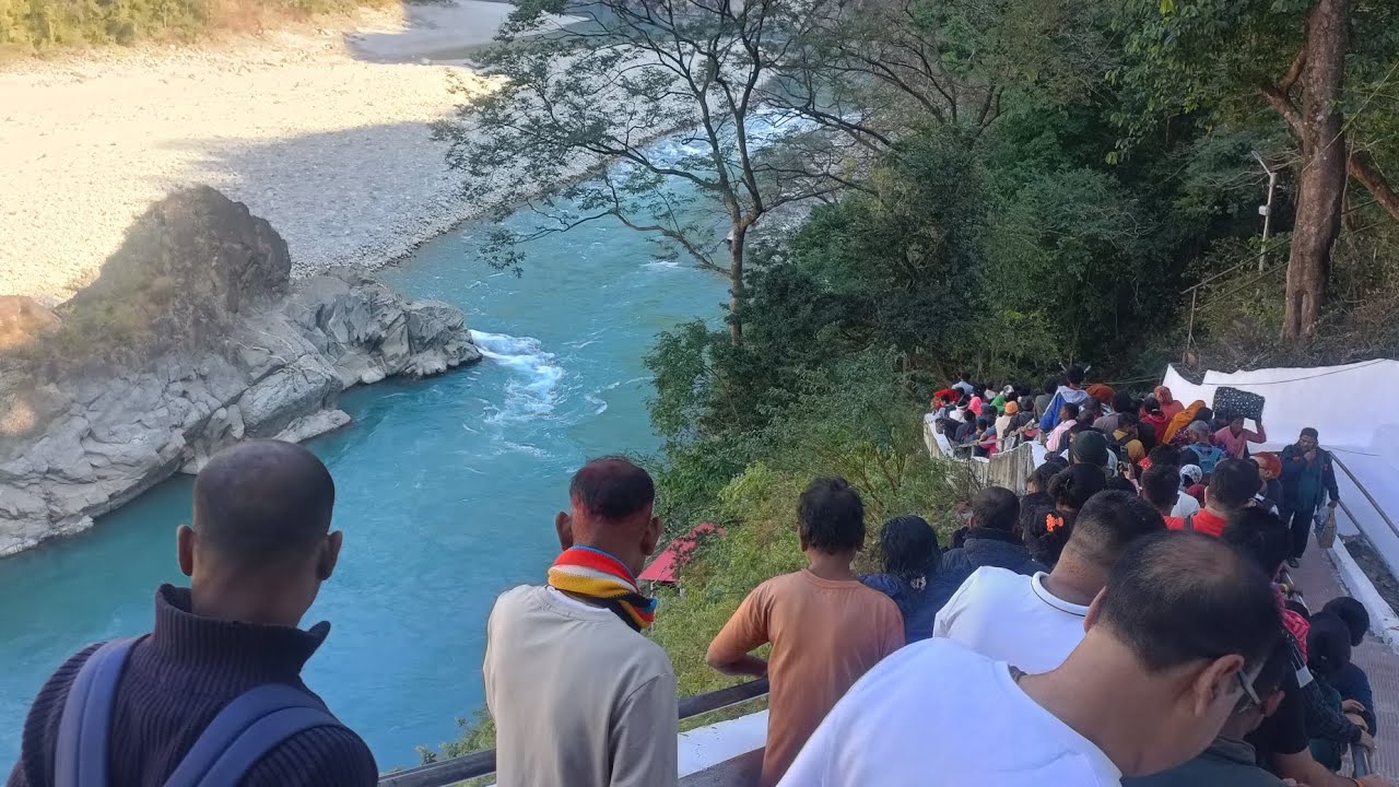 মকর সংক্রান্তি স্নান, পরশুরাম কুন্ড, অরুণাচল প্রদেশ।  