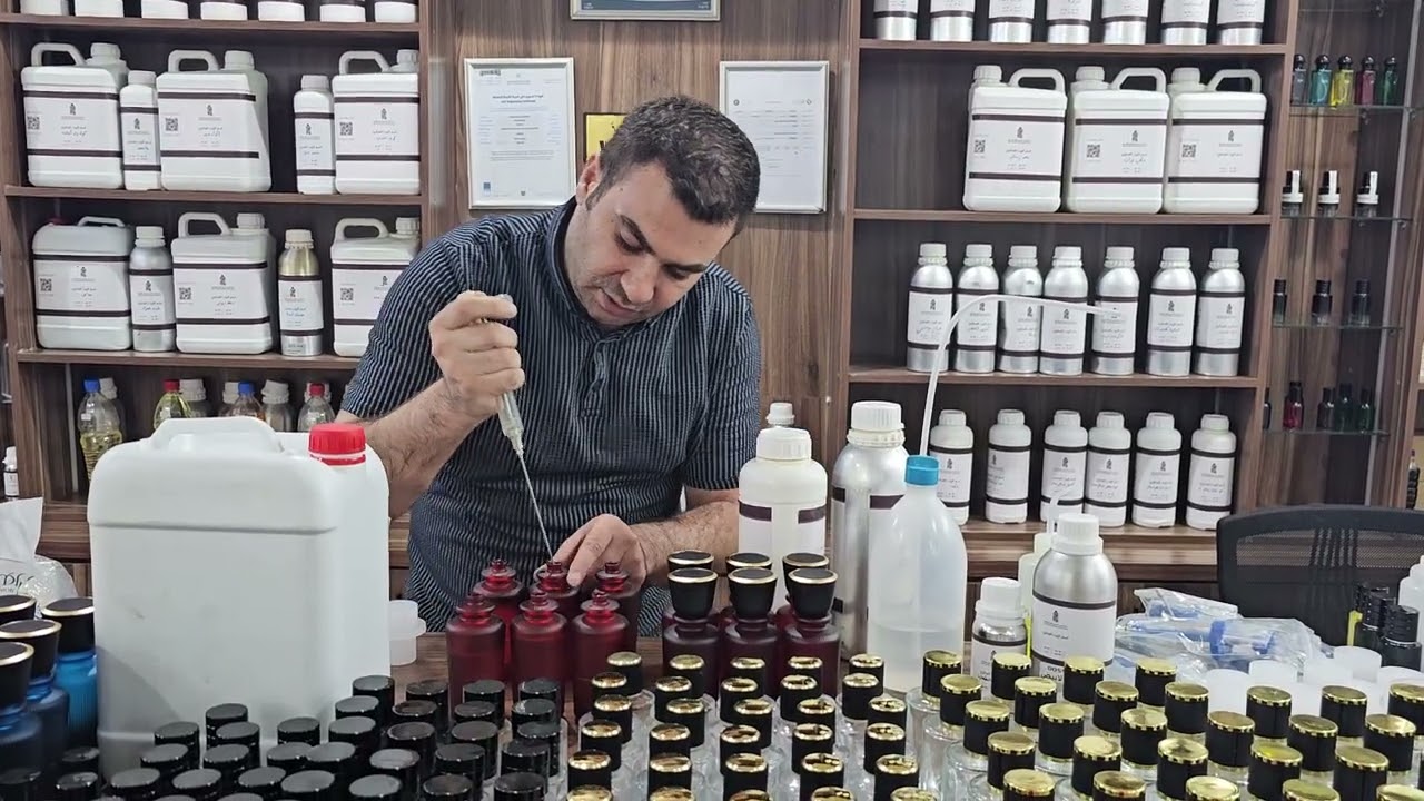 طريقة تعبئة تركيبه العطور  العالمية  و كبس يدوي  و شريح  عن مجال العطور 