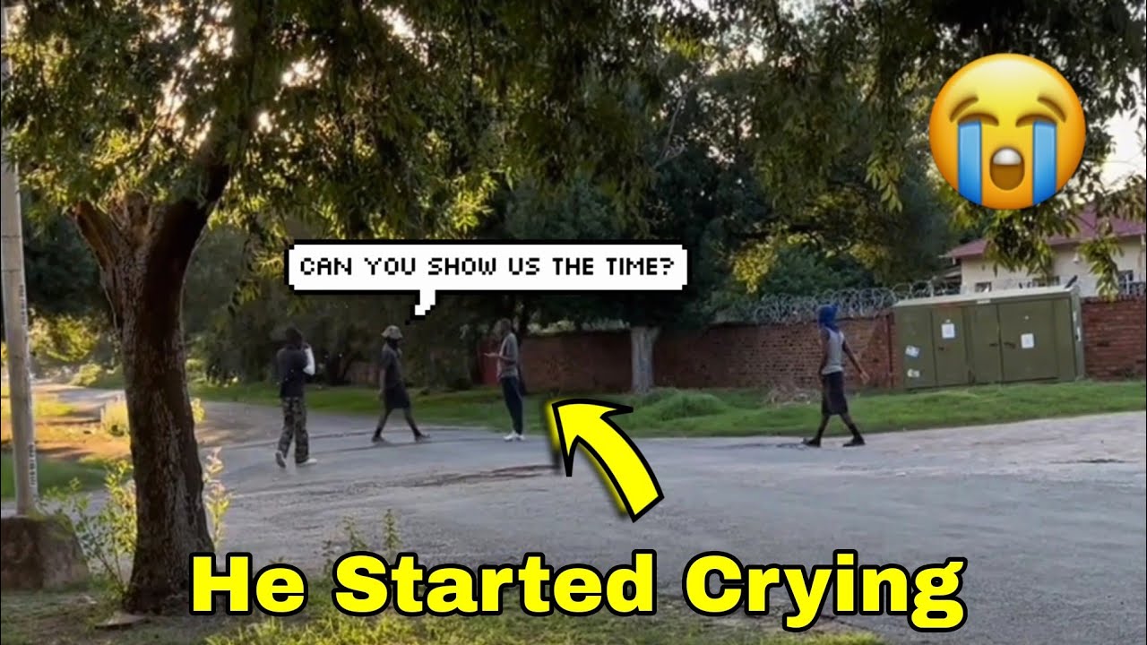 Robbery Prank In The Hood!!!