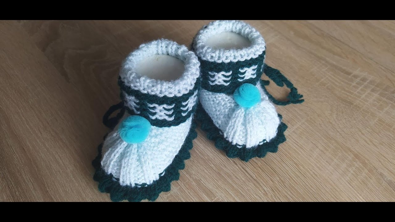 Для роддома (очень маленькие пинеточки)  Für ein Neugeborenes (sehr kleine Stiefeletten)