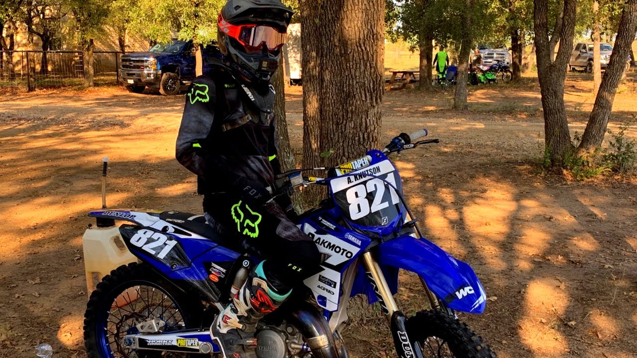 YZ125 on the Night Track! - Murphy's MX