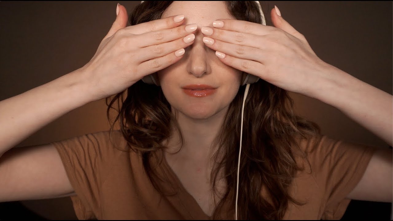 ASMR | Close Your Eyes (Soft Spoken Follow My Instructions)